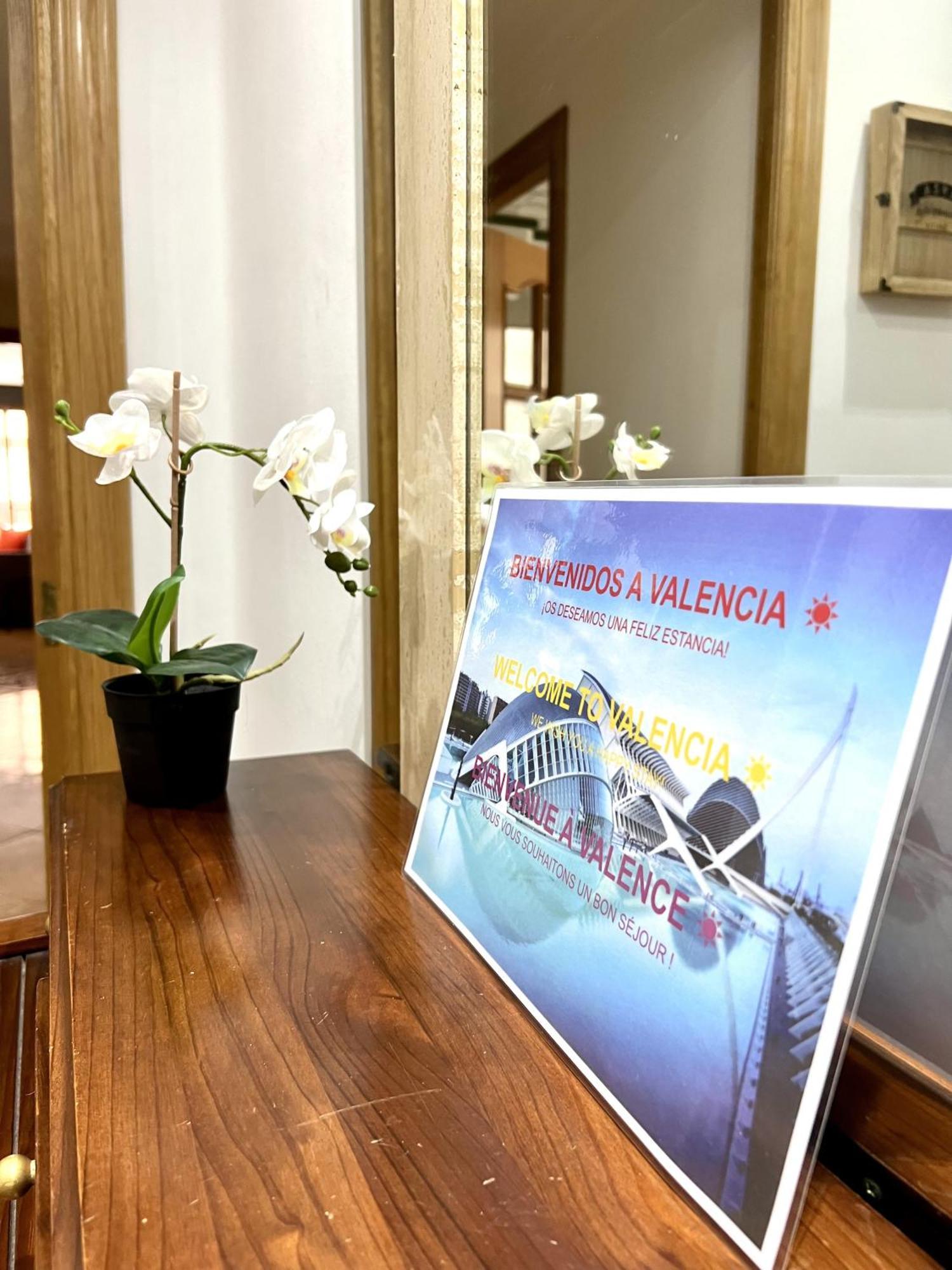 Moderno Y Acogedor Apartamento Para 6 Personas Walencja Zewnętrze zdjęcie